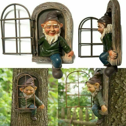 Gnome Door Hugger Statue